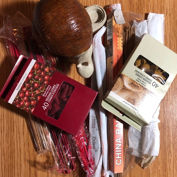 SNAIL INCENSE BURNER WITH LOTS OF INCENSE - Picture 6 of 7